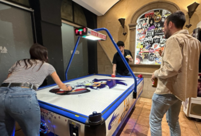 ARCADIA SALÓN RECREATIVO EN LEÓN