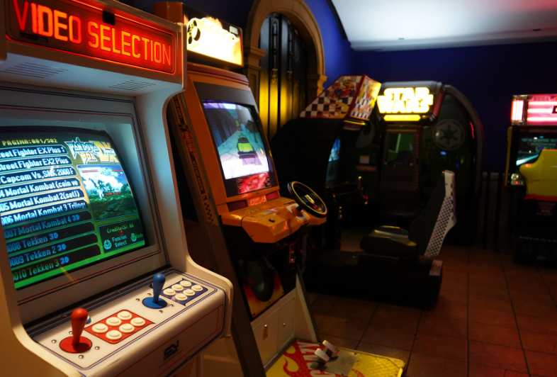 ARCADIA SALÓN RECREATIVO EN LEÓN